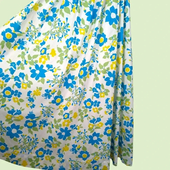 Handmade Sleeveless Floral Vintage Dress - Picture 8 of 11